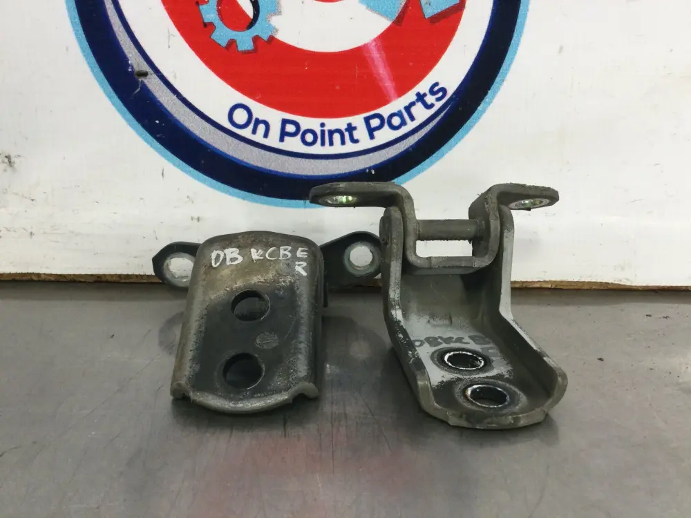 2004 Infiniti G35 Passenger Right Door Hinges OEM 0BKCBE