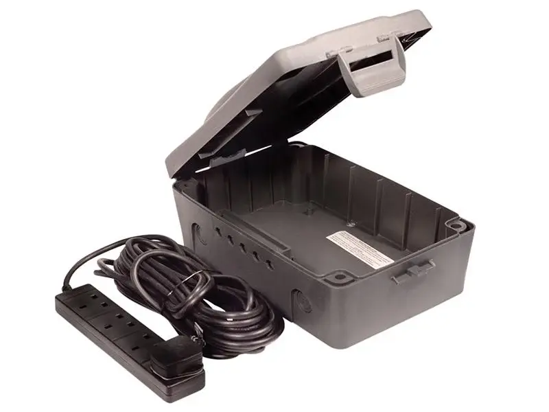 Masterplug Weatherproof Box 10 Metre 240 Volt 4 Way Bar