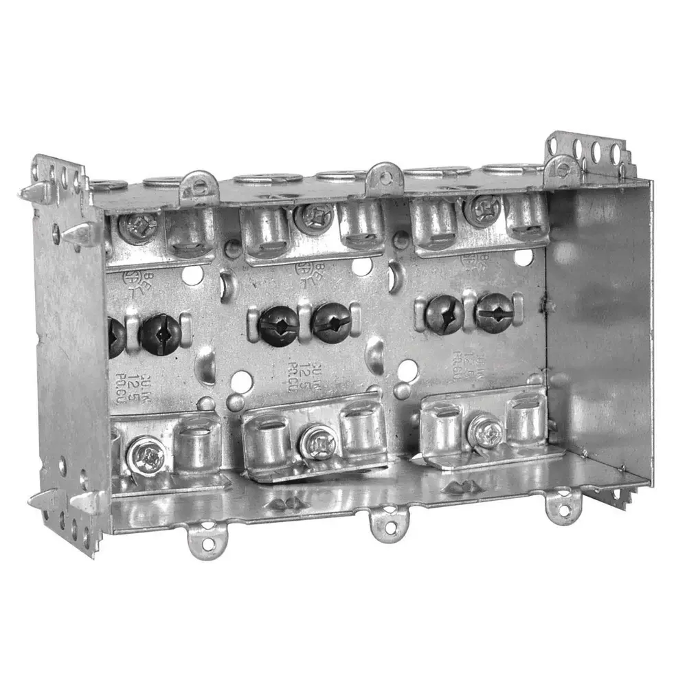 Old Work Rectangular Not Groupable Electrical Box (3) Devices, 2-1/2'' Deep (37.5 in3)
