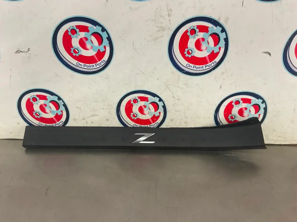 Heavy Duty Commercial Grade 2004 Nissan 350Z Driver Left Interior Door Threshold Kick Plate OEM 13BHDD8