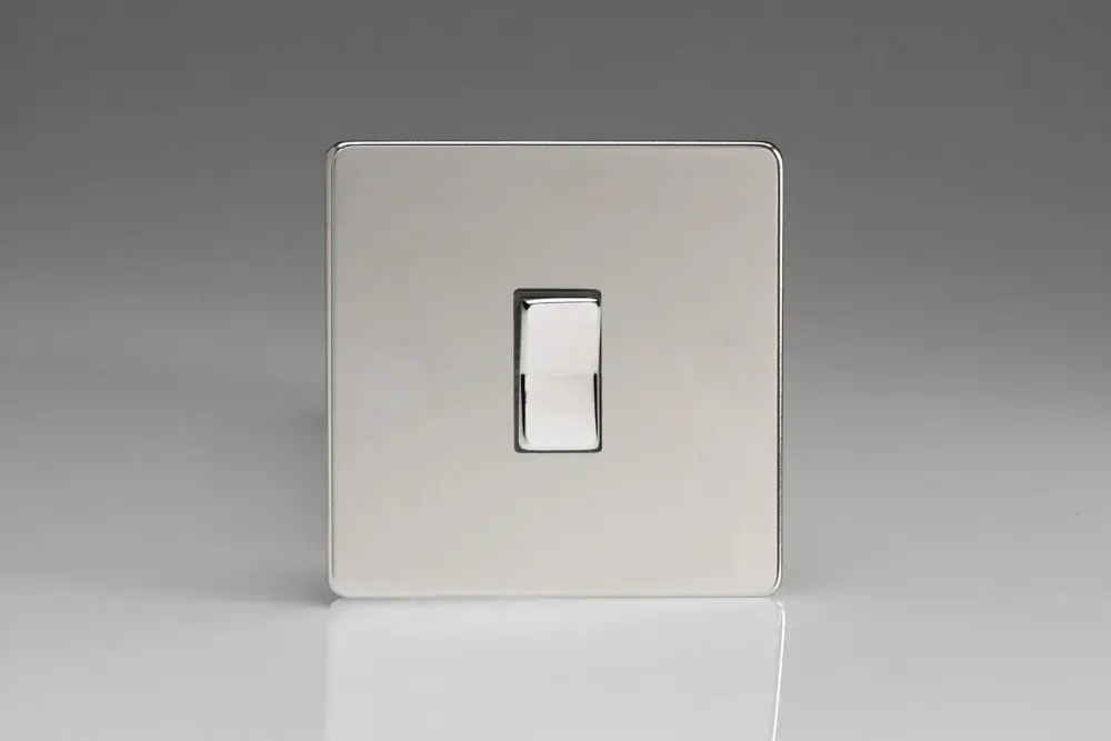 Varilight XDCR1S Screwless Reflective Chrome 1-Gang 10A 1 or 2 Way Retractive Light Switch