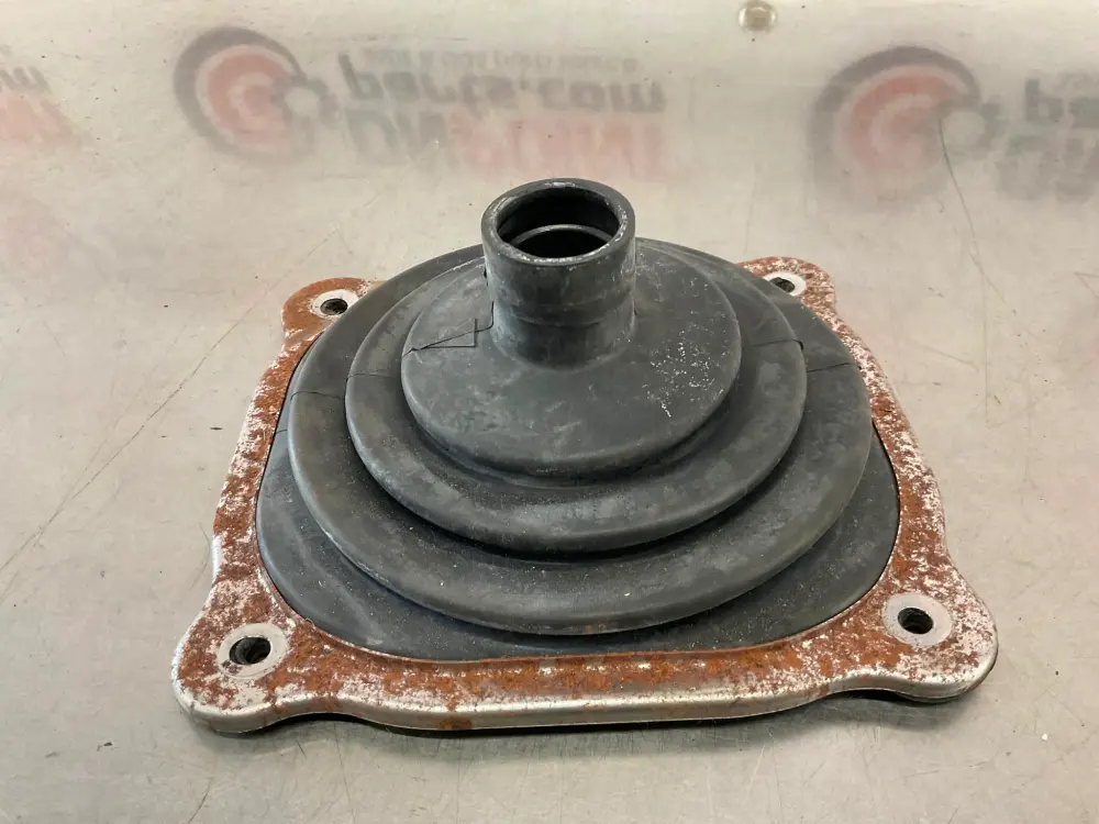 2006 Nissan 350Z Traditional Shifter Boot Bezel Cover OEM 12BI3DC
