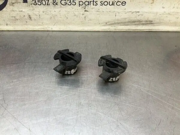 2004 Nissan Z33 350Z Upper Radiator Locks Oem 22Bgwfc
