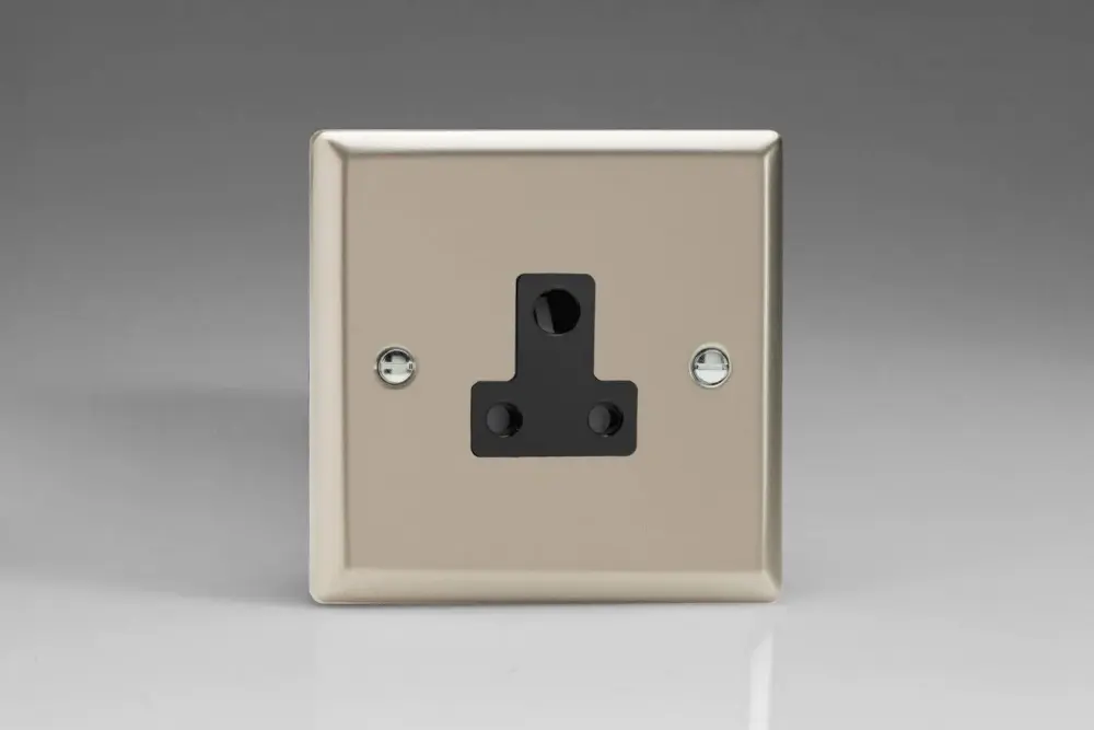 LED Sconce Varilight 1-Gang 5A Round Pin Plug Socket Satin Shiny metal XNRP5AB