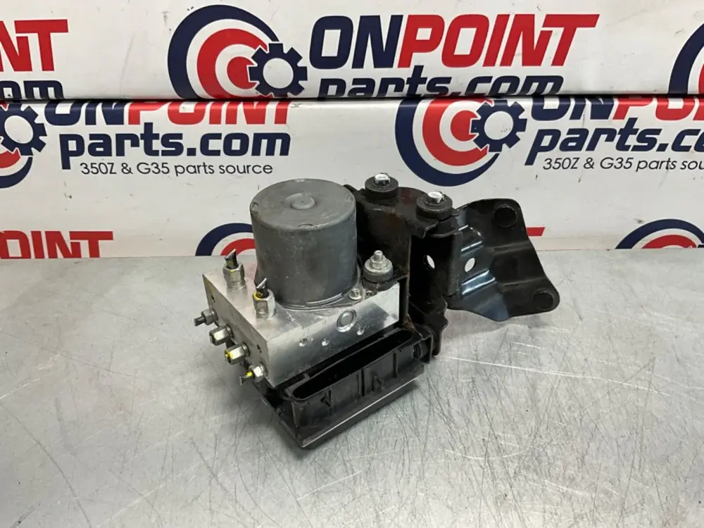 2014 Nissan Z34 370Z ABS Anti Skid Control Module Actuator & Bracket OEM 14BILEI