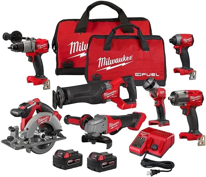 Milwaukee 3697-27 M18 Fuel 7 Tool Untethered Combo Kit