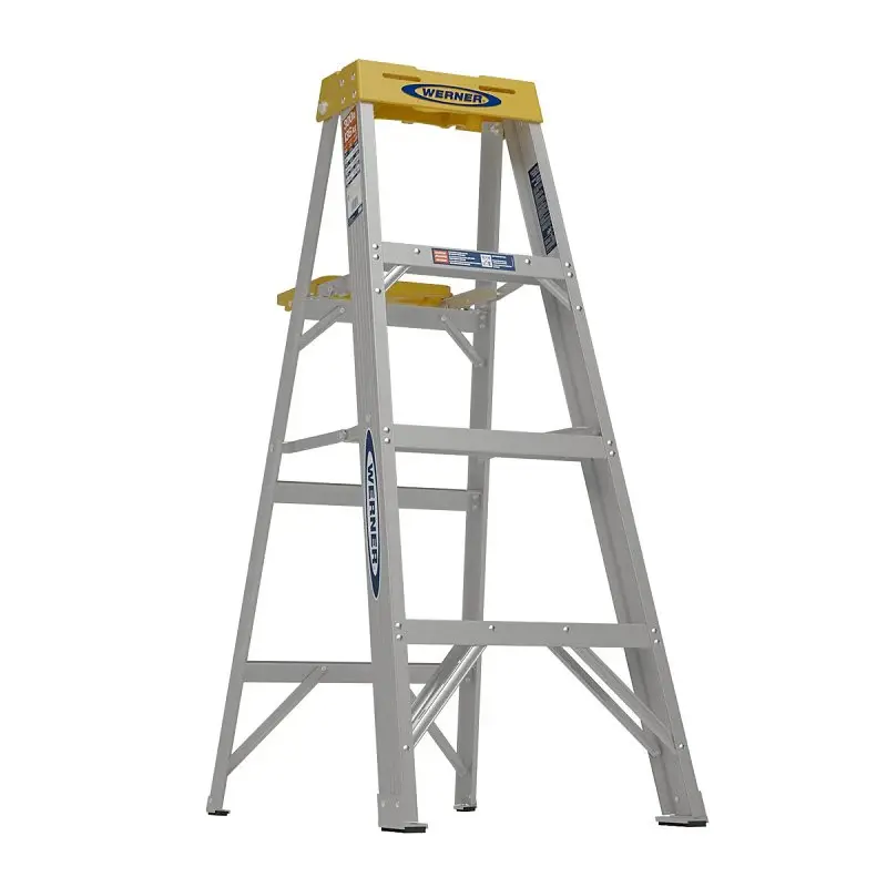 Werner 374 Step Ladder, 4 ft H, Type IA Duty Rating, Aluminium, 300 lb, 3-Step, 8 ft Max Reach